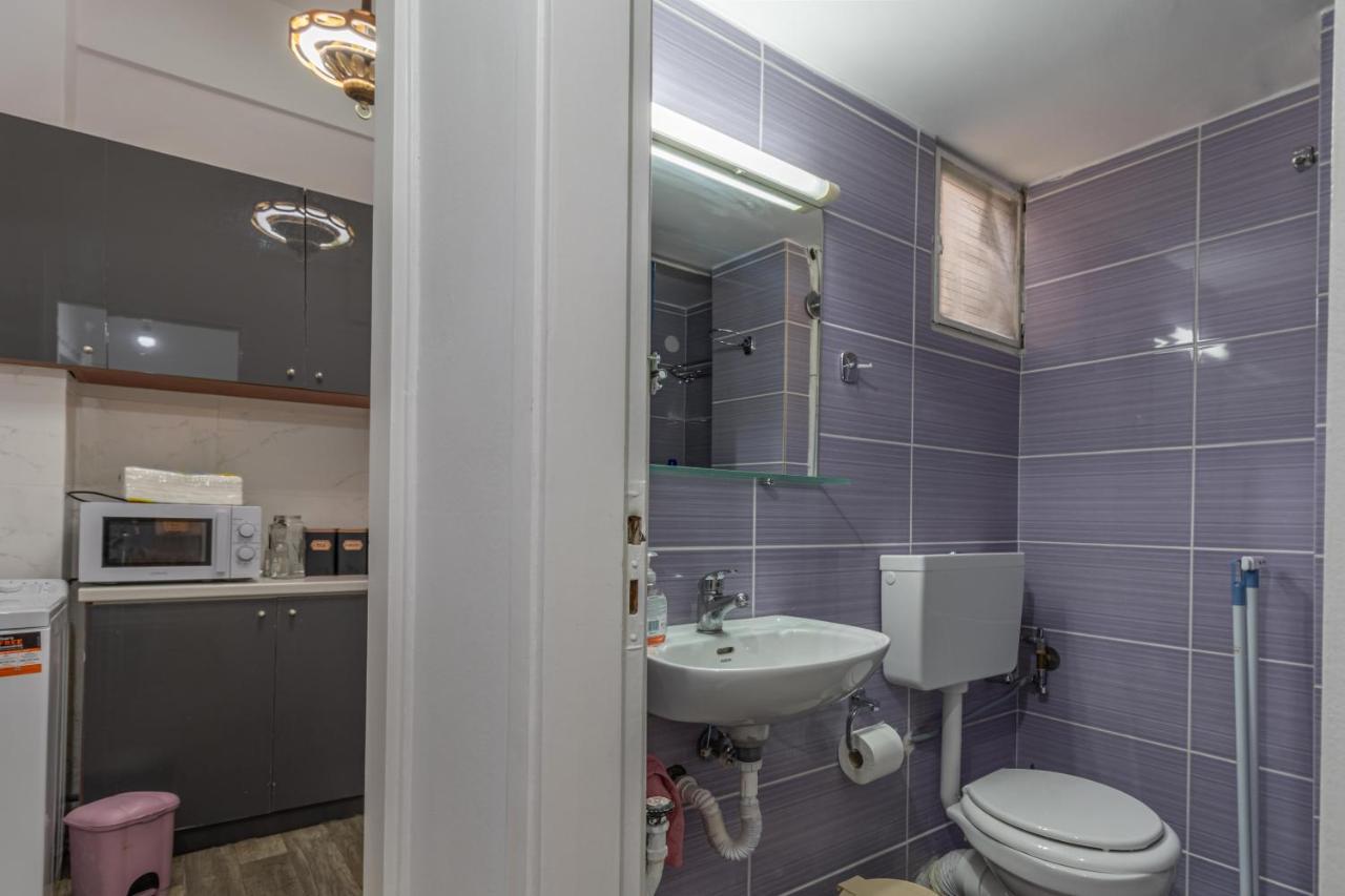 Studio Melange In Loutraki Dt Exteriör bild